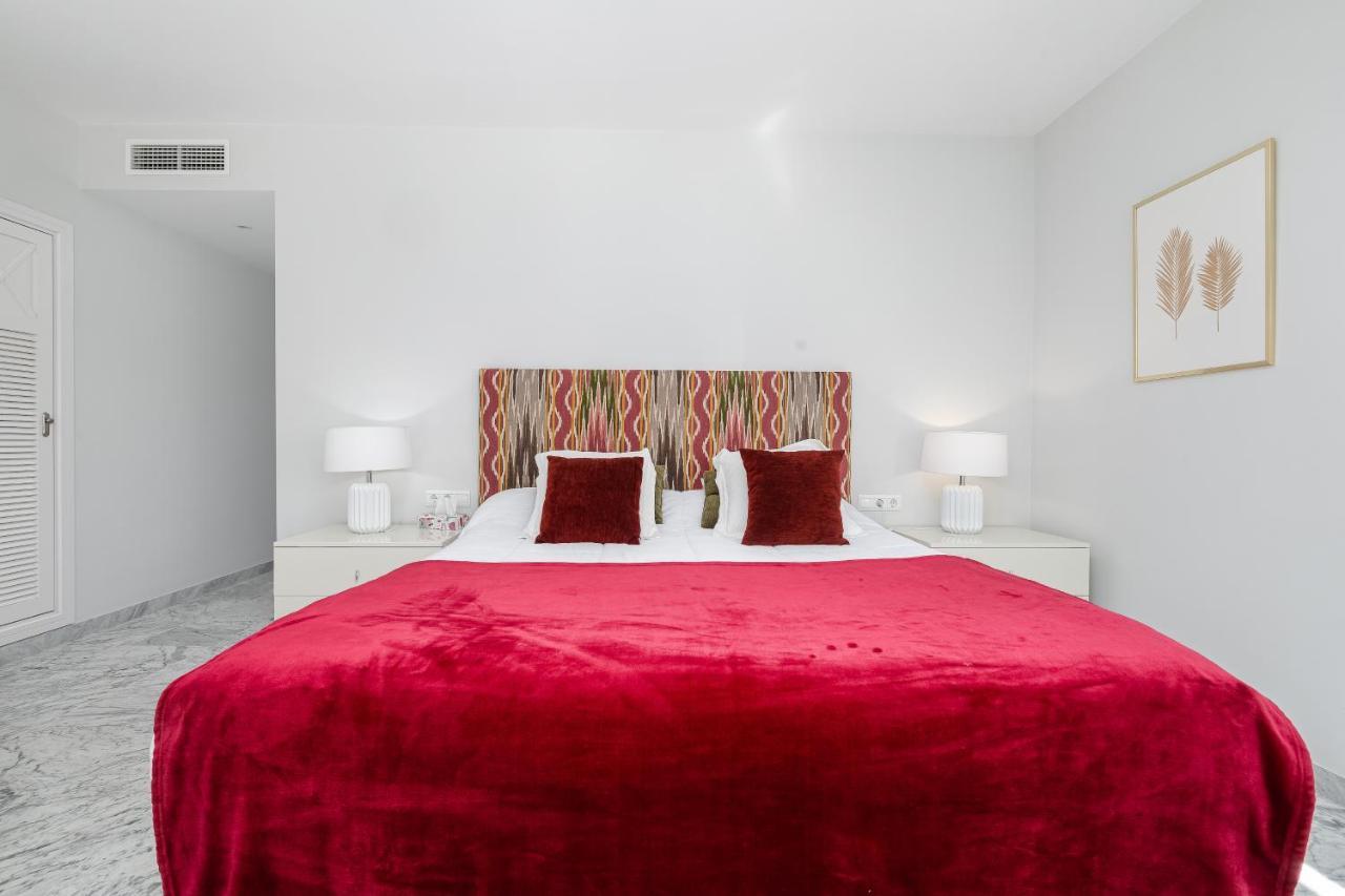 Apartment Beautiful 2 Bed Playas Del Duque + Parking Rdr294 *